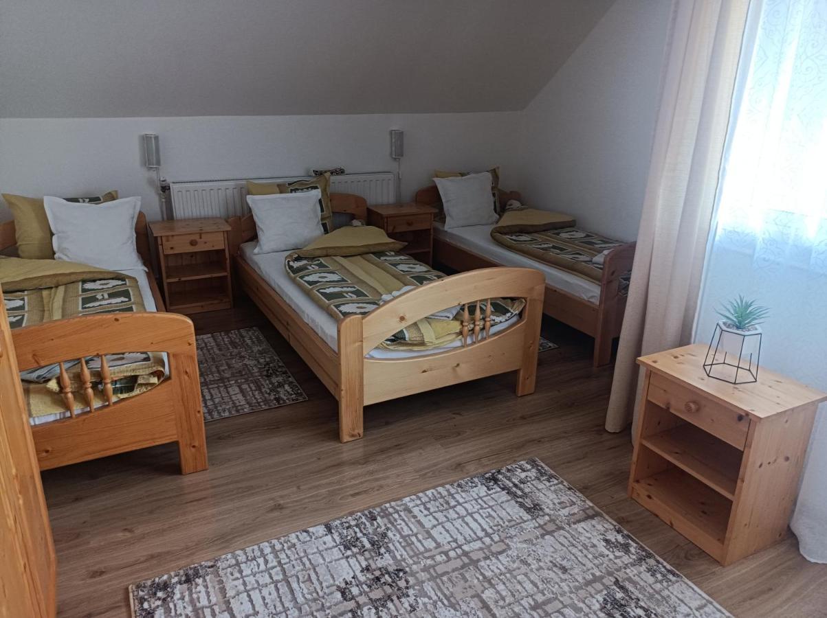 كوروند Narcisz B&B المظهر الخارجي الصورة